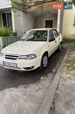Седан Daewoo Nexia 2011 в Києві