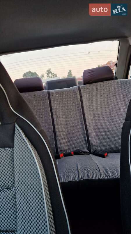 Седан Daewoo Nexia 2011 в Звенигородке