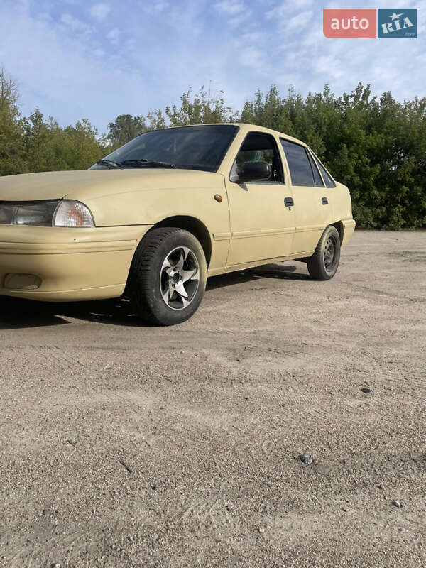 Седан Daewoo Nexia 2007 в Мироновке