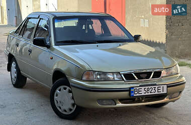 Седан Daewoo Nexia 2006 в Николаеве