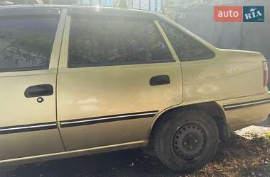 Седан Daewoo Nexia 2007 в 