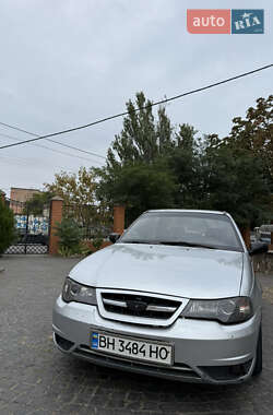 Седан Daewoo Nexia 2012 в 