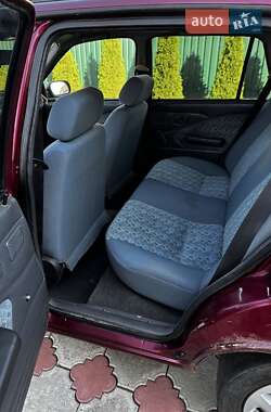 Седан Daewoo Nexia 2006 в 