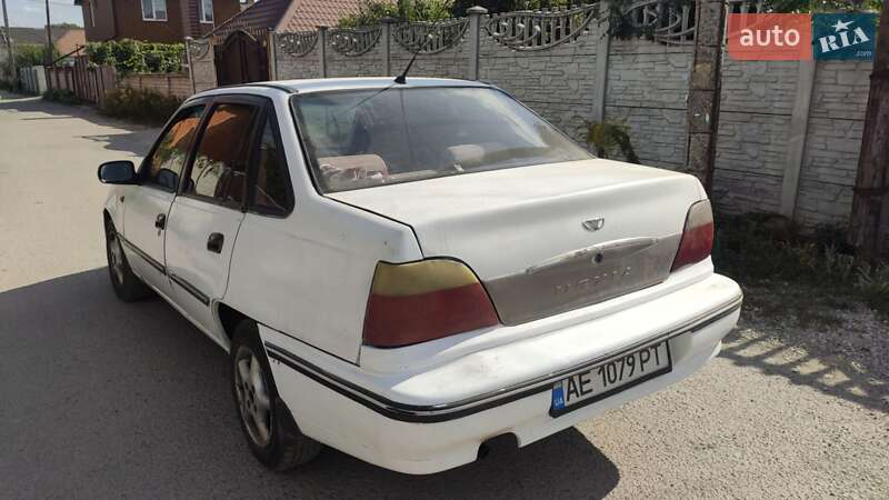 Седан Daewoo Nexia 2007 в Днепре