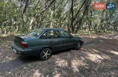 Седан Daewoo Nexia 1995 в 