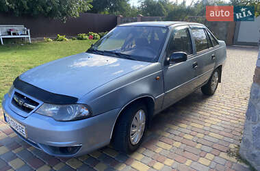Седан Daewoo Nexia 2012 в 