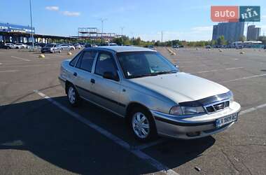 Седан Daewoo Nexia 2007 в 