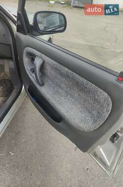 Седан Daewoo Nexia 2008 в 