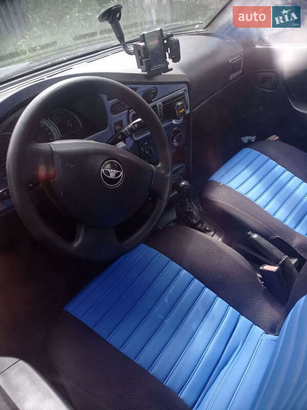 Седан Daewoo Nexia 2008 в Ровно