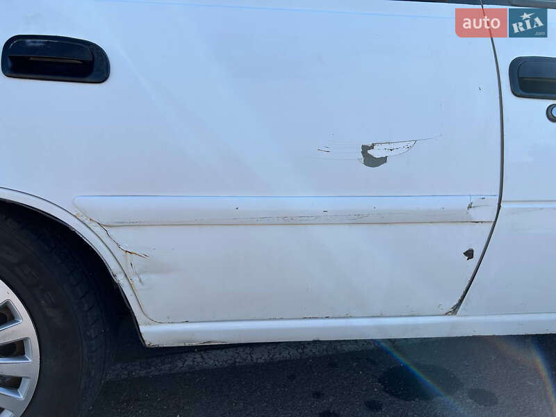 Седан Daewoo Nexia 2012 в Николаеве