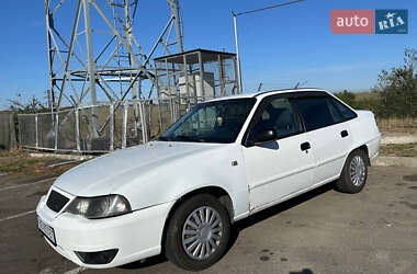 Седан Daewoo Nexia 2012 в Миколаєві