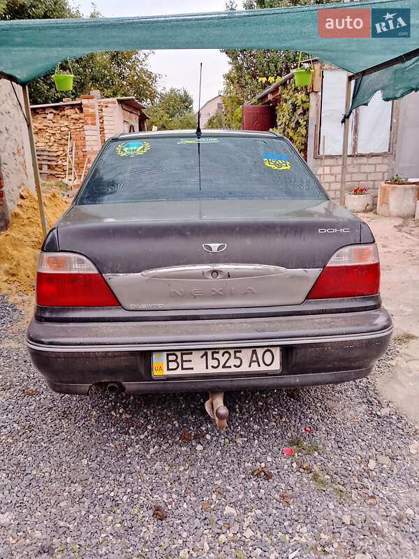Седан Daewoo Nexia 2008 в Новом Буге