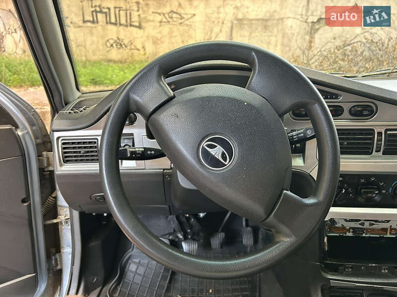 Седан Daewoo Nexia 2011 в Києві