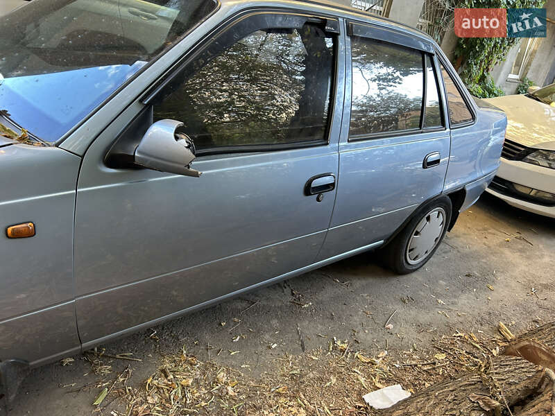 Седан Daewoo Nexia 2011 в Києві