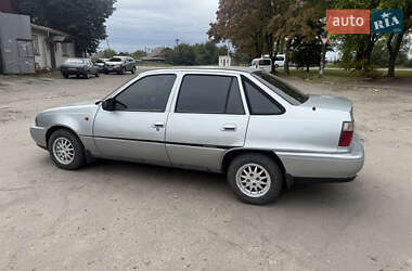 Седан Daewoo Nexia 1995 в 