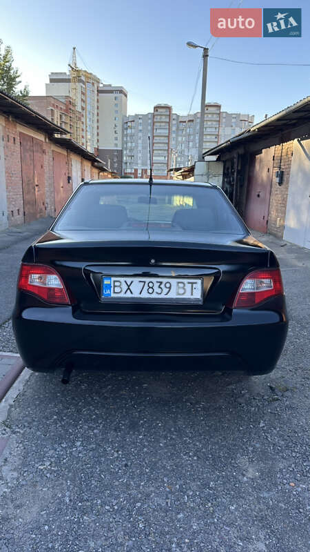 Седан Daewoo Nexia 2011 в Хмельницком