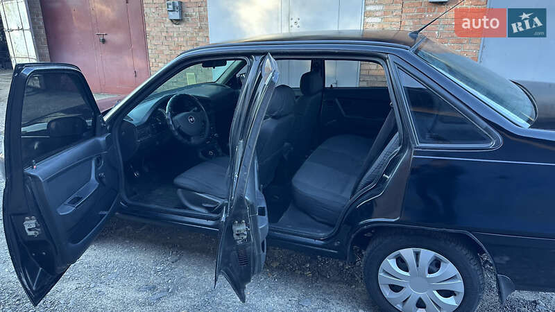 Седан Daewoo Nexia 2011 в Хмельницком