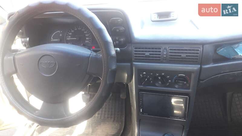 Седан Daewoo Nexia 2007 в Одессе