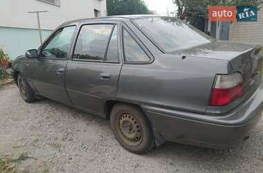 Седан Daewoo Nexia 1999 в 