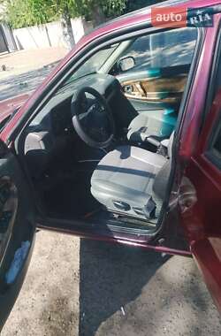Седан Daewoo Nexia 1997 в 