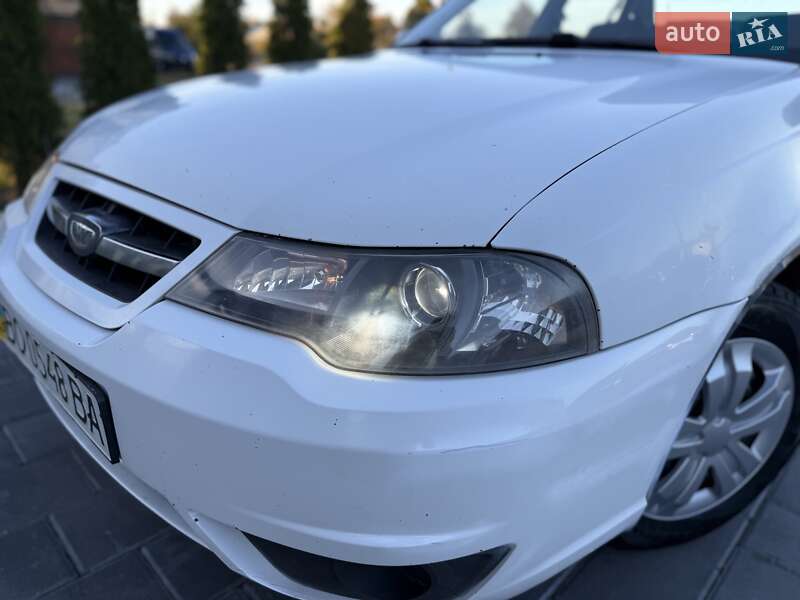 Седан Daewoo Nexia 2011 в Дрогобыче