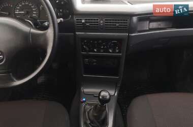 Седан Daewoo Nexia 2006 в 