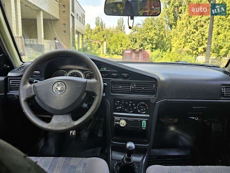 Седан Daewoo Nexia 2011 в Киеве