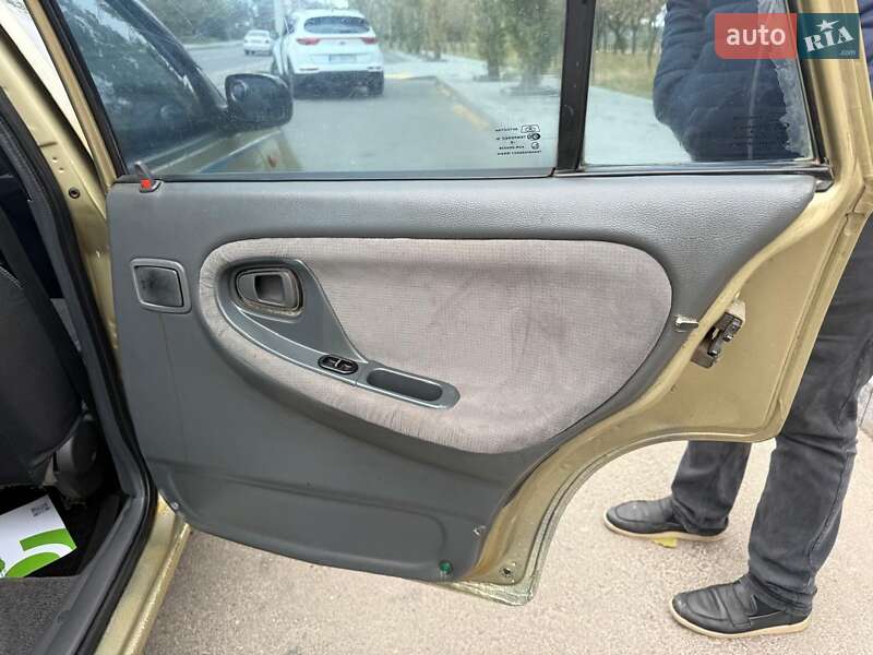 Седан Daewoo Nexia 2006 в Миколаєві