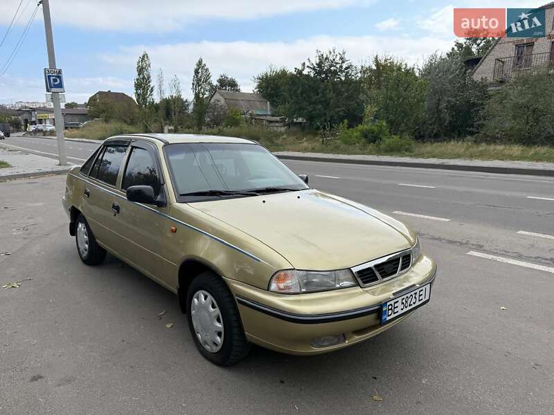 Седан Daewoo Nexia 2006 в Миколаєві