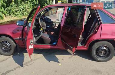 Седан Daewoo Nexia 2007 в 