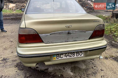 Седан Daewoo Nexia 2008 в 