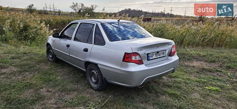Седан Daewoo Nexia 2011 в Запоріжжі