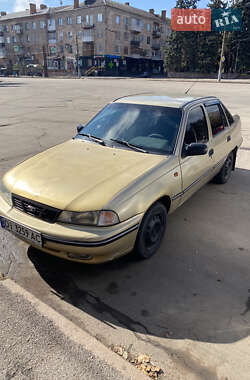 Седан Daewoo Nexia 2008 в 