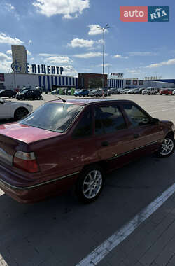 Седан Daewoo Nexia 2007 в 