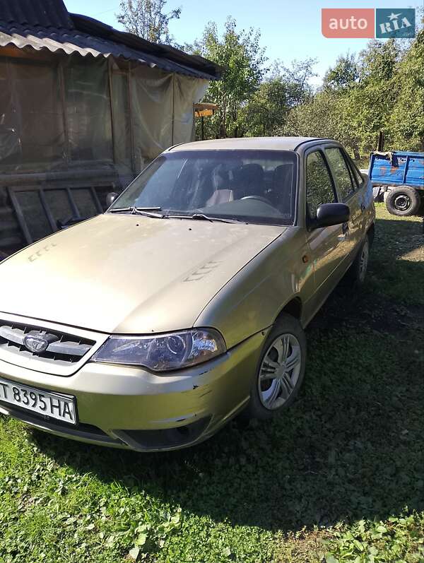 Седан Daewoo Nexia 2011 в Здолбунове
