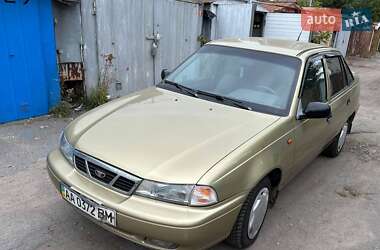 Седан Daewoo Nexia 2006 в 
