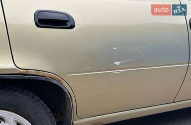 Седан Daewoo Nexia 2006 в 