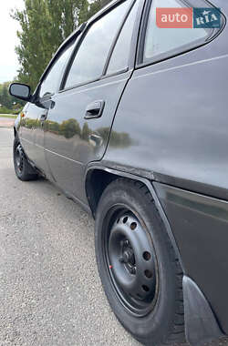 Седан Daewoo Nexia 2009 в 