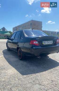 Седан Daewoo Nexia 2008 в 