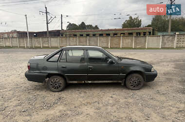 Седан Daewoo Nexia 1997 в 