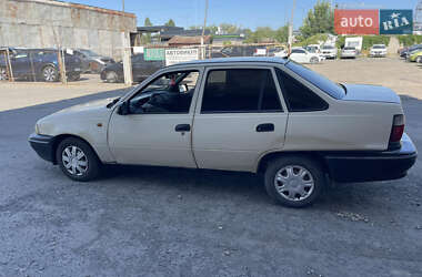 Седан Daewoo Nexia 2007 в 