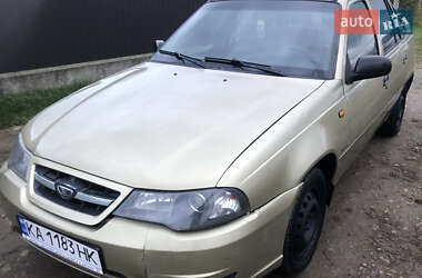 Седан Daewoo Nexia 2008 в 