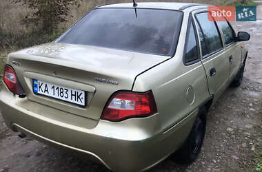 Седан Daewoo Nexia 2008 в 