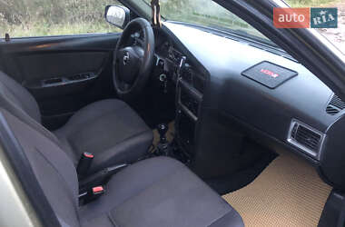 Седан Daewoo Nexia 2008 в 