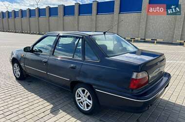 Седан Daewoo Nexia 2007 в 