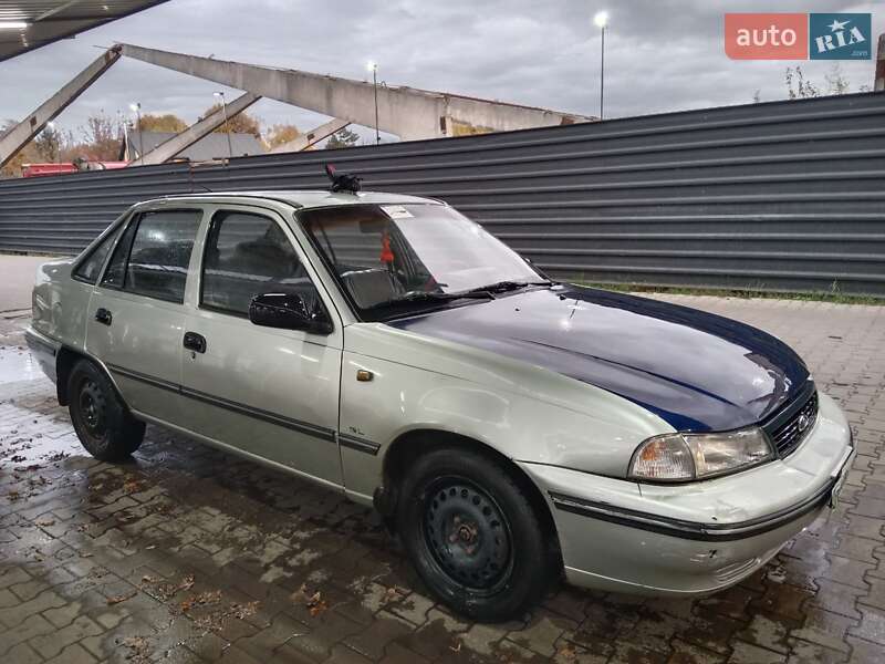Седан Daewoo Nexia 2005 в Сумах