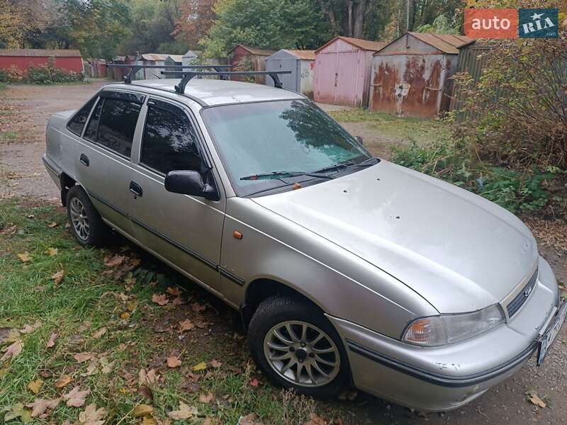 Седан Daewoo Nexia 2006 в Ужгороде