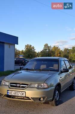 Седан Daewoo Nexia 2009 в 