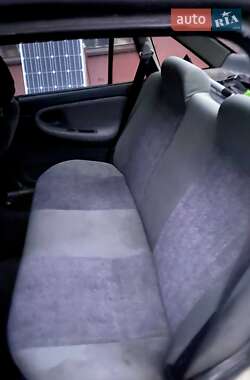 Седан Daewoo Nexia 2006 в 