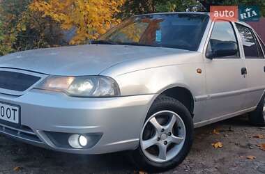 Седан Daewoo Nexia 2011 в  фото 13 Седан Daewoo Nexia 2011 в